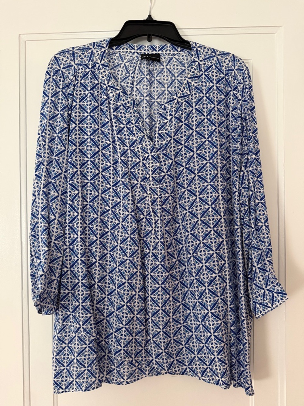 Jones New York 2X Blue White Geometric Blouse | V-Neck 3/4 Sleeve Work Top